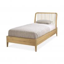 Lit Spindle - chêne - matelas 90x200 - sans lattes Lit Spindle - chêne - matelas 90x200 - sans lattes