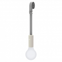 Lampe APLO de Fermob, avec sangle de suspension, 6 coloris